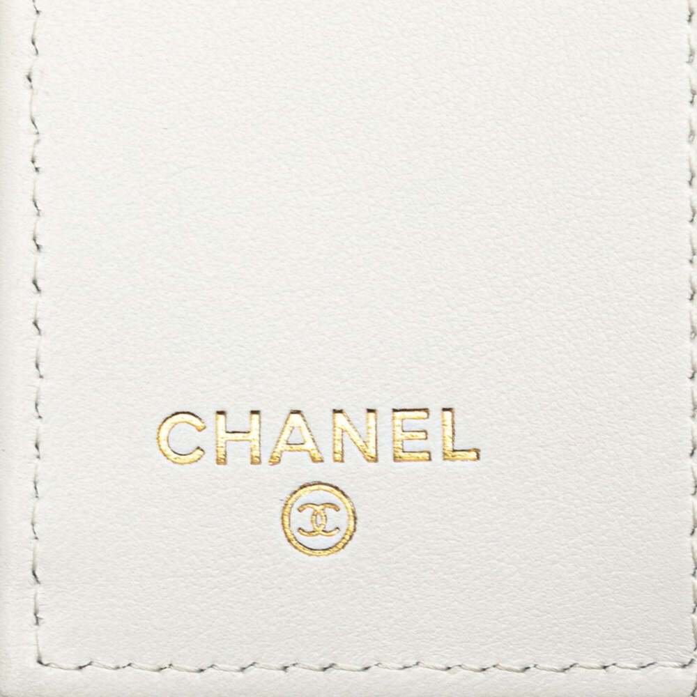 CHANEL Authentic White Caviar Leather Logo Wallet - Picture 10 of 13